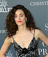 emmyrossumweb_281029~8.jpg