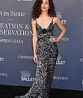 emmyrossumweb_283229~3.jpg