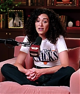 emmyrossumweb_callherdaddypod_001434.jpg