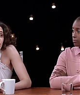 emmyrossumweb_comedyactressroundtable_hollywoodreporter17_001951.jpg