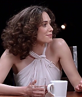 emmyrossumweb_comedyactressroundtable_hollywoodreporter17_002022.jpg