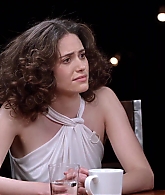 emmyrossumweb_comedyactressroundtable_hollywoodreporter17_002129.jpg
