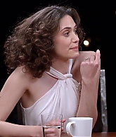 emmyrossumweb_comedyactressroundtable_hollywoodreporter17_002218.jpg