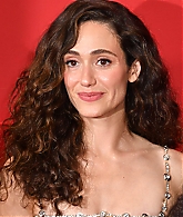 emmyrossumweb_furious_nycpremiere_282429.jpg
