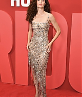 emmyrossumweb_furious_nycpremiere_288129.jpg
