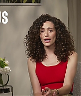 emmyrossumweb_prideshamelessequal_extratv_000248.jpg