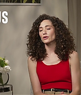 emmyrossumweb_prideshamelessequal_extratv_000330.jpg