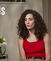 emmyrossumweb_prideshamelessequal_extratv_000397.jpg
