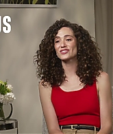 emmyrossumweb_prideshamelessequal_extratv_000528.jpg