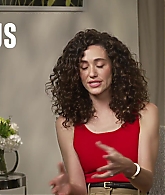 emmyrossumweb_prideshamelessequal_extratv_000553.jpg