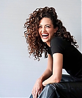 emmyrossumweb_vernonfrancoissession_28329.jpg