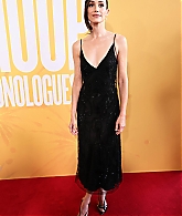 emmyrossumwweb_whoopimonologuesopeningnight_281129.jpg