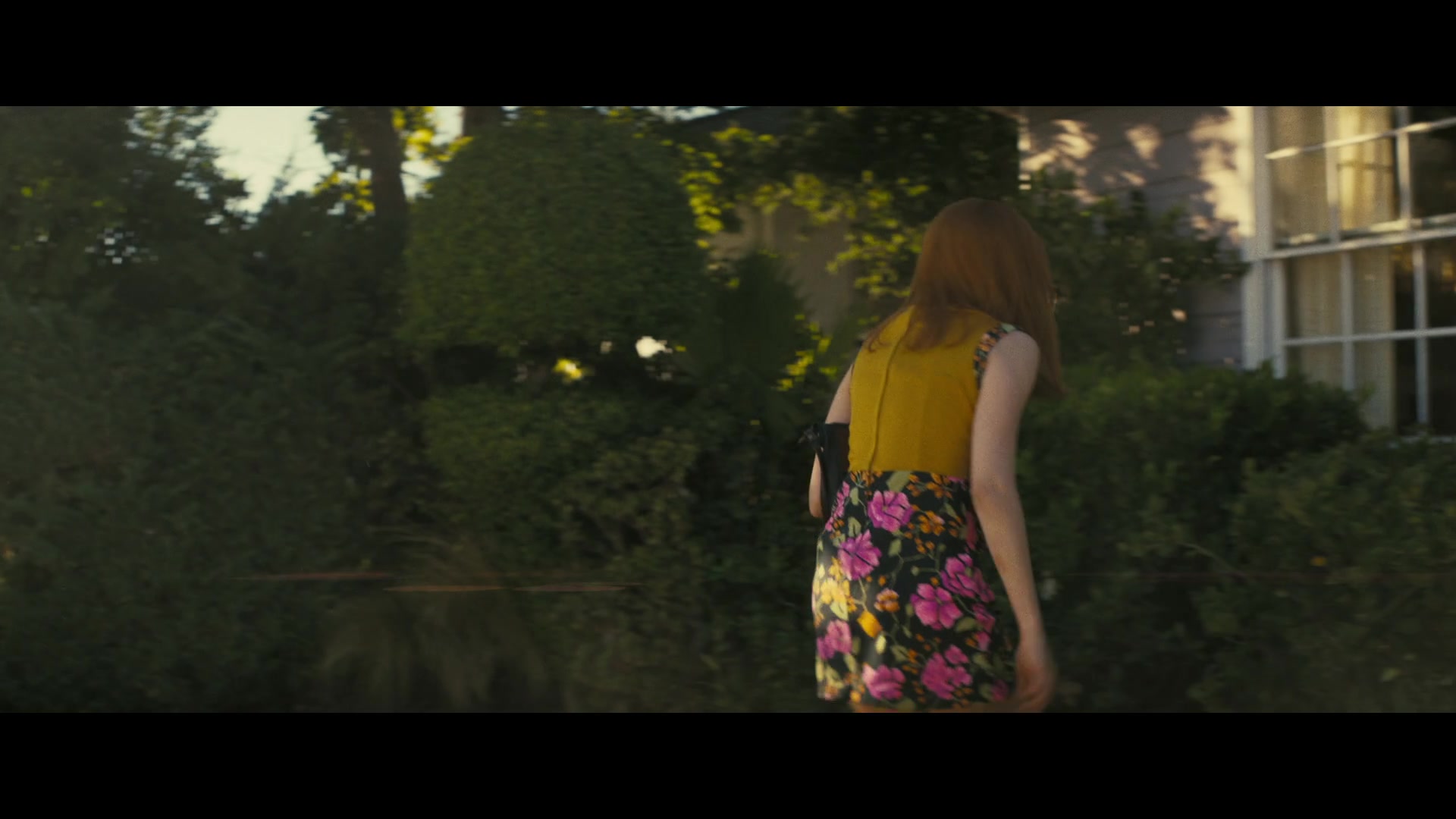 Angelyne_S01E05_Pink_Clouds_1080p_ERW_003158.jpg
