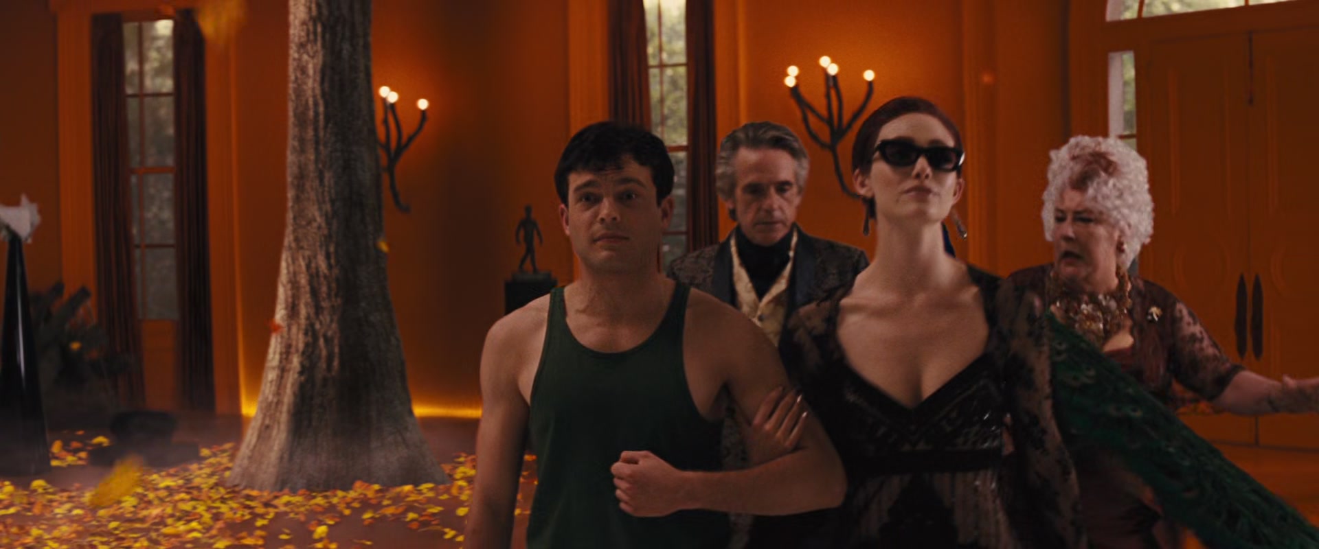 Beautiful_Creatures_2013_1080p_BluRay_ERW_007893.jpg