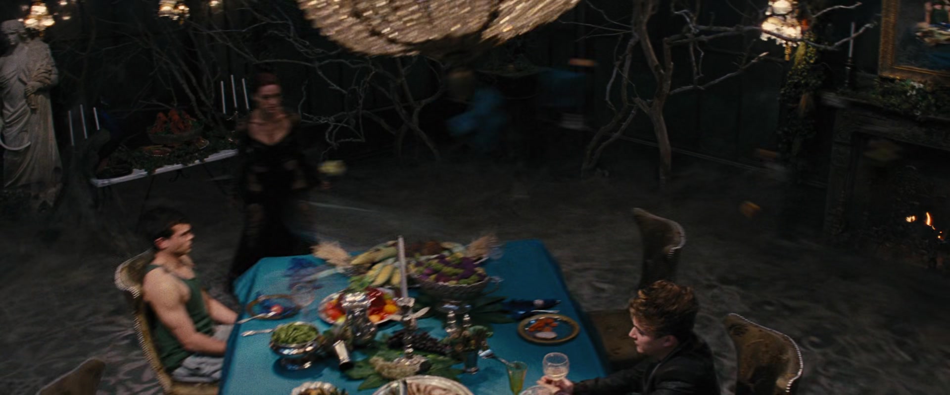 Beautiful_Creatures_2013_1080p_BluRay_ERW_008405.jpg