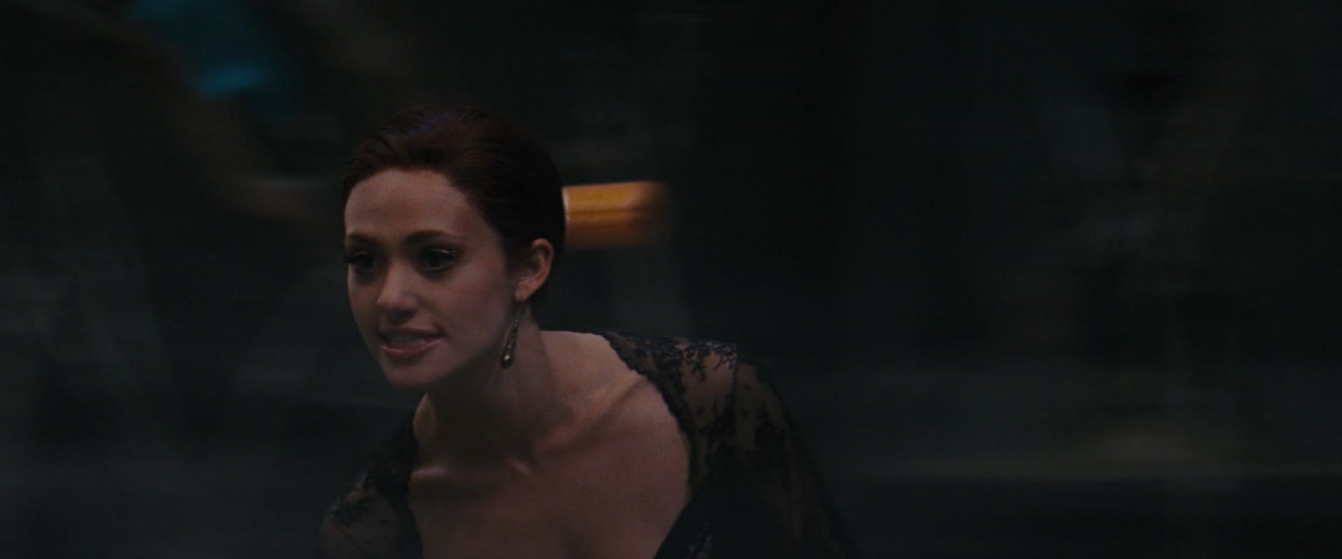 Beautiful_Creatures_2013_1080p_BluRay_ERW_008443.jpg