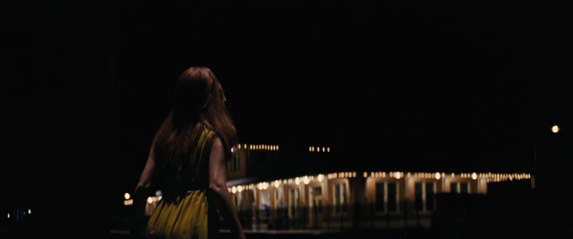 Beautiful_Creatures_2013_1080p_BluRay_ERW_008852.jpg