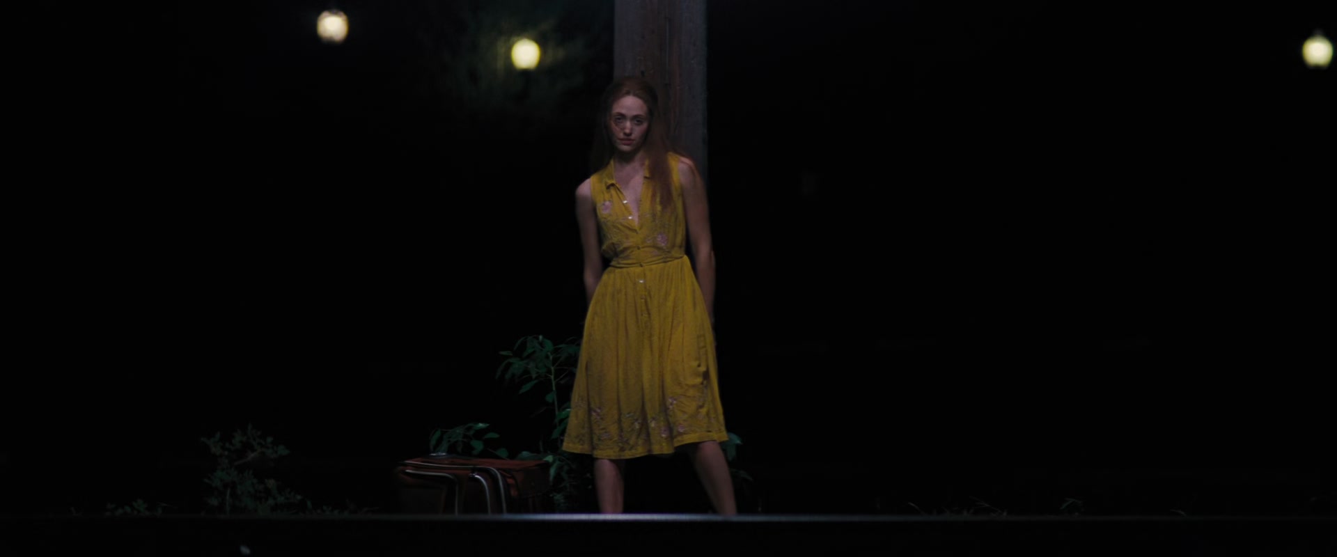 Beautiful_Creatures_2013_1080p_BluRay_ERW_009005.jpg
