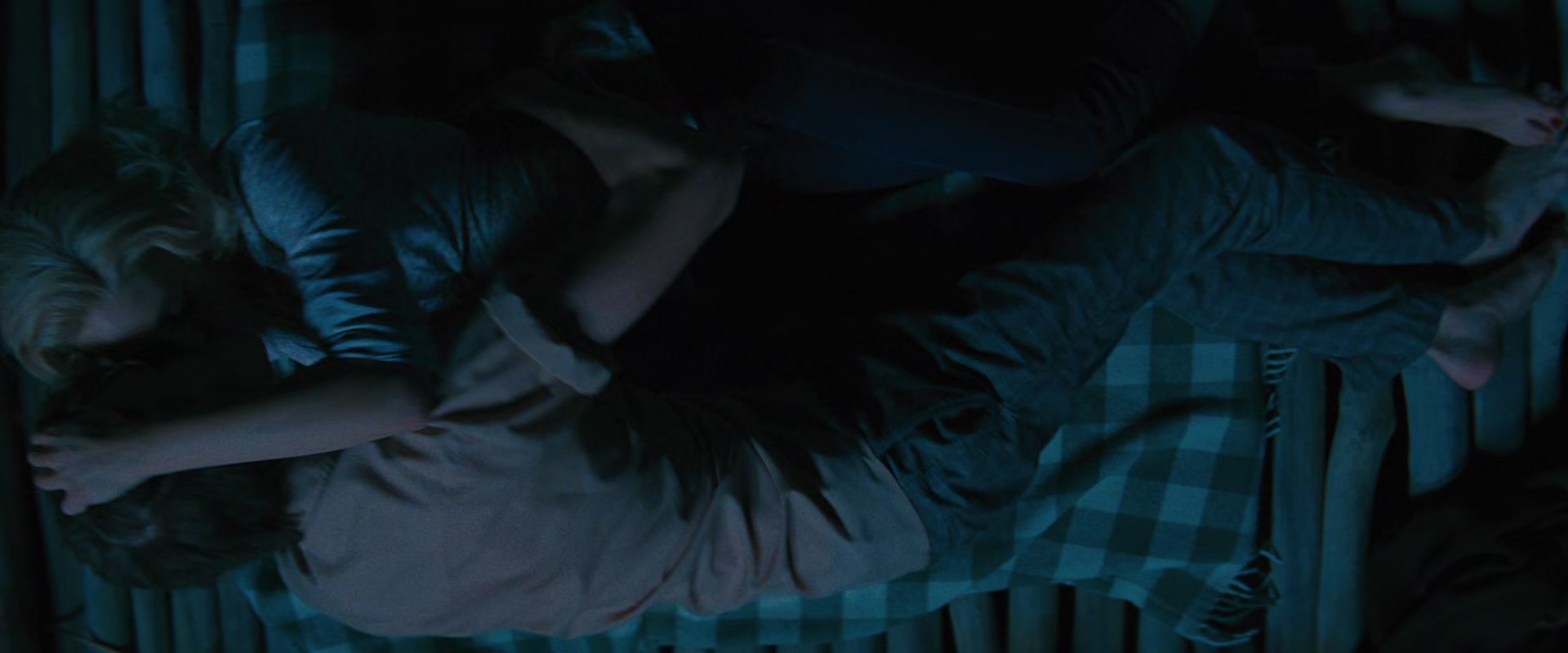 Beautiful_Creatures_2013_1080p_BluRay_ERW_013888.jpg