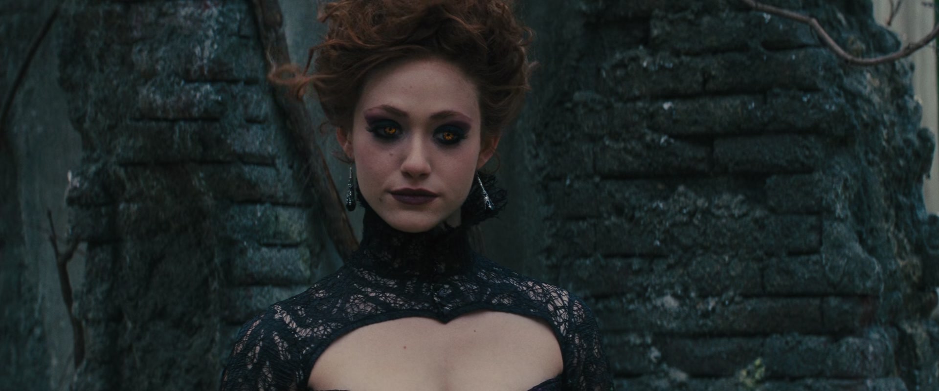 Beautiful_Creatures_2013_1080p_BluRay_ERW_014655.jpg
