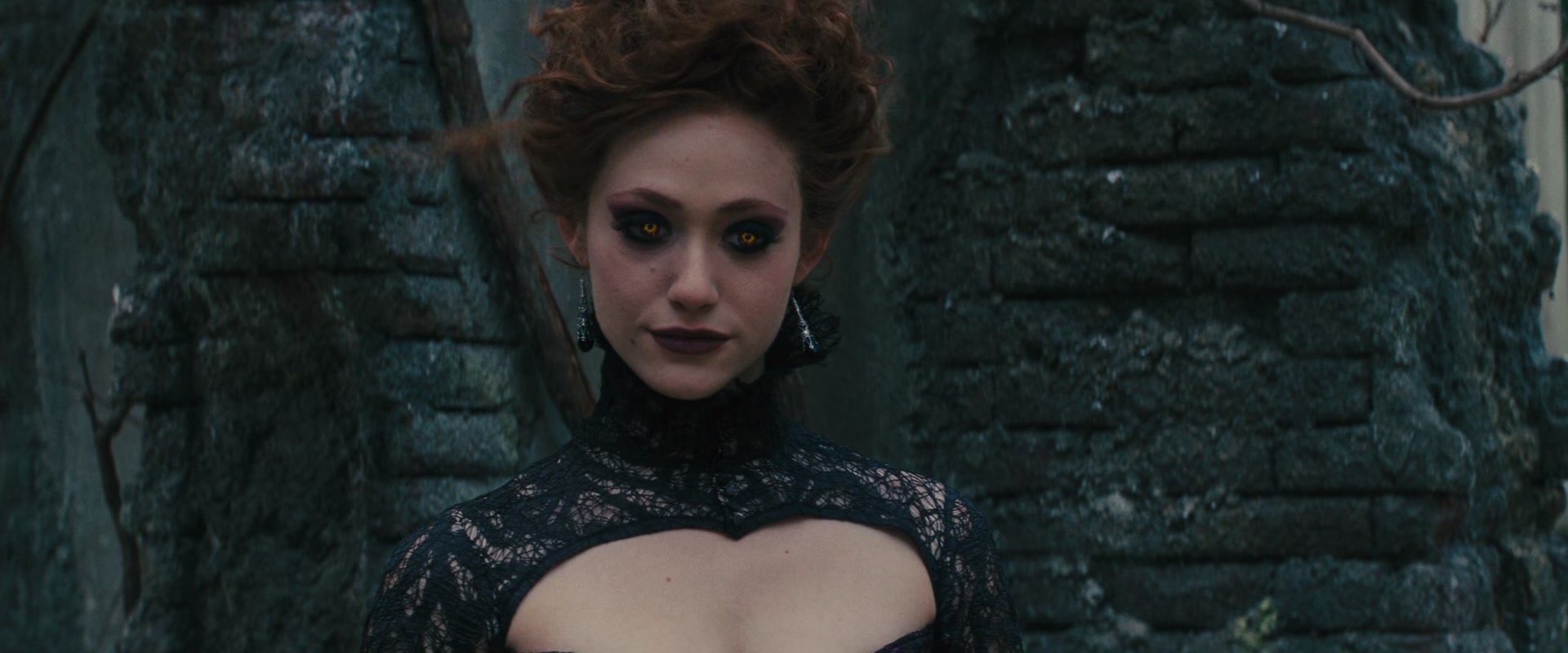 Beautiful_Creatures_2013_1080p_BluRay_ERW_014661.jpg