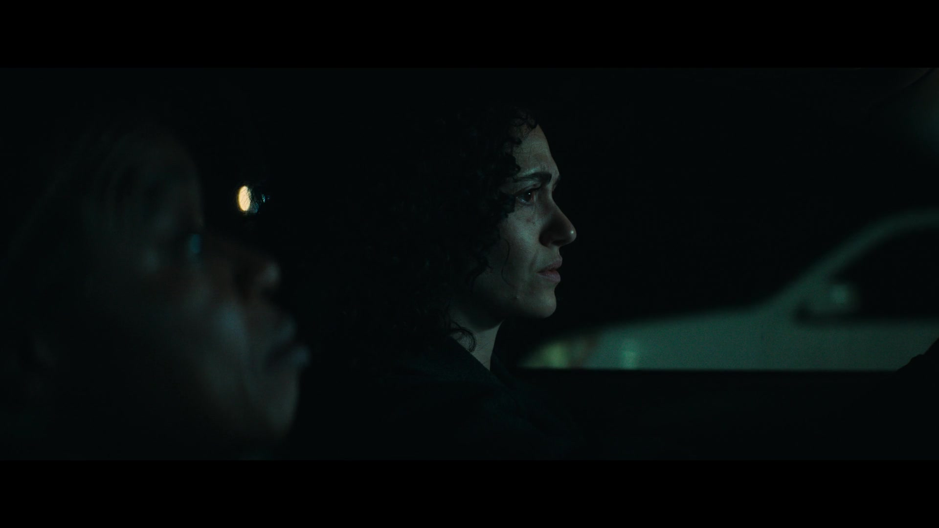 Furious_S01E04_Flash_Flood_1080p_ERW_001305.jpg