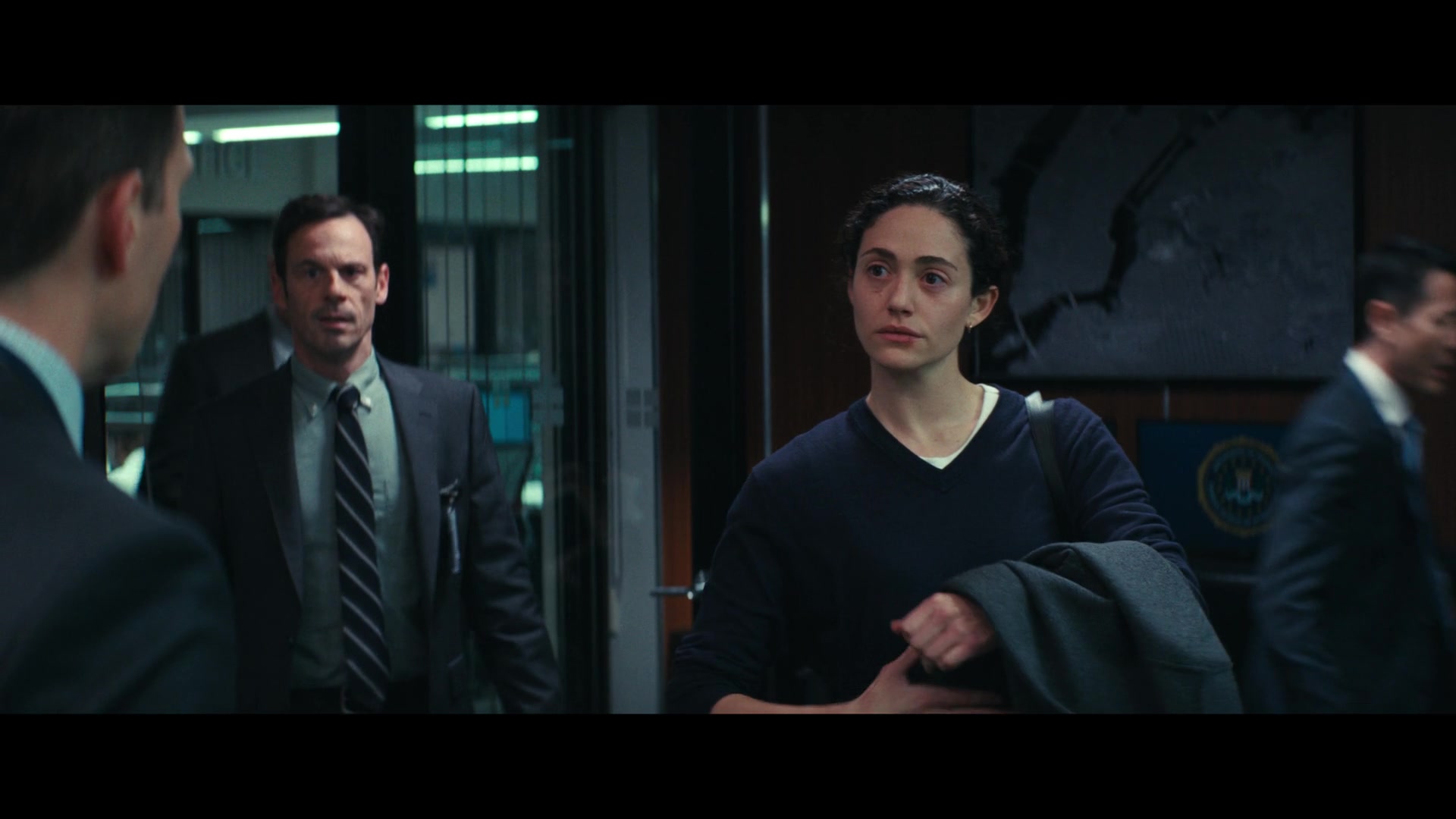 Furious_S01E04_Flash_Flood_1080p_ERW_002806.jpg