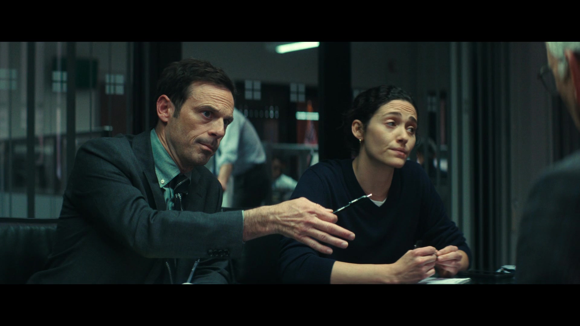 Furious_S01E04_Flash_Flood_1080p_ERW_003566.jpg
