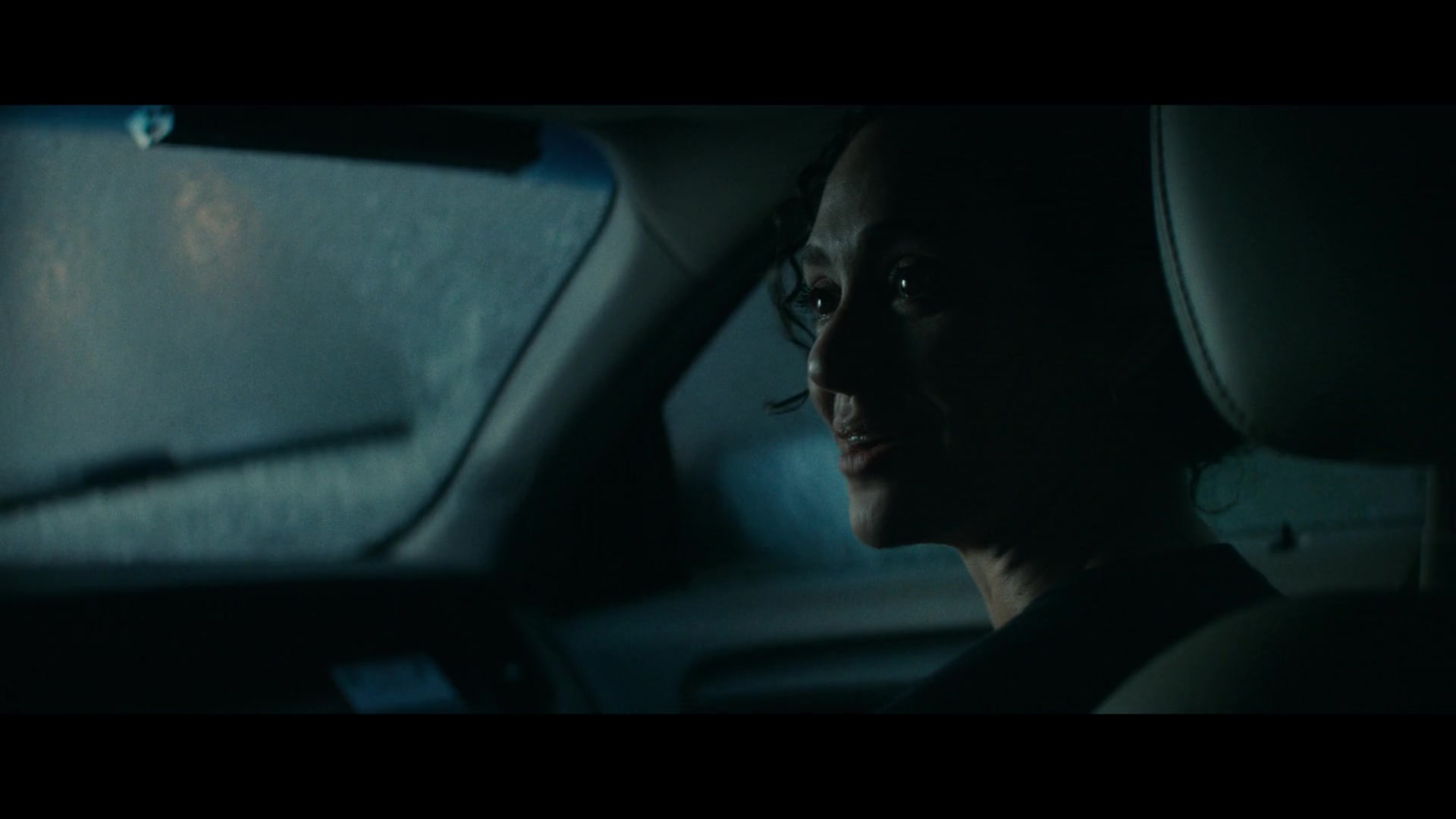 Furious_S01E04_Flash_Flood_1080p_ERW_005762.jpg