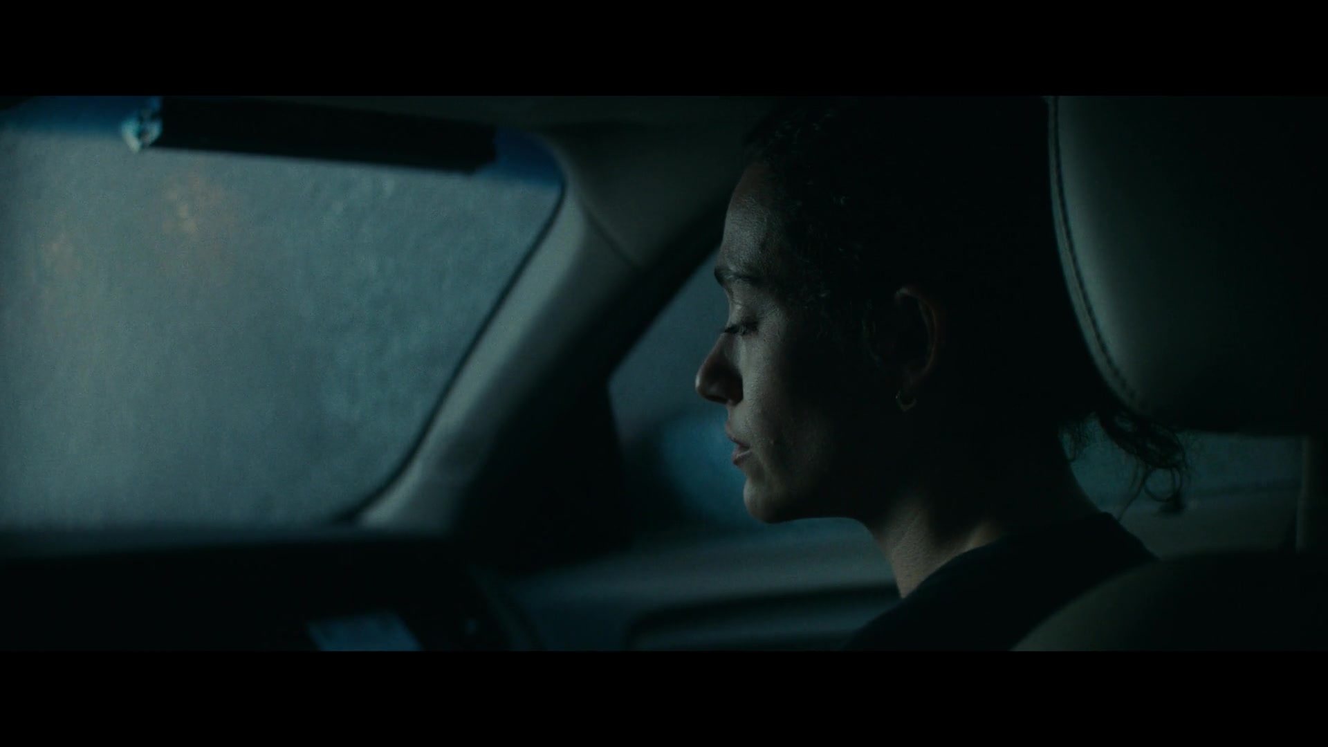 Furious_S01E04_Flash_Flood_1080p_ERW_005812.jpg