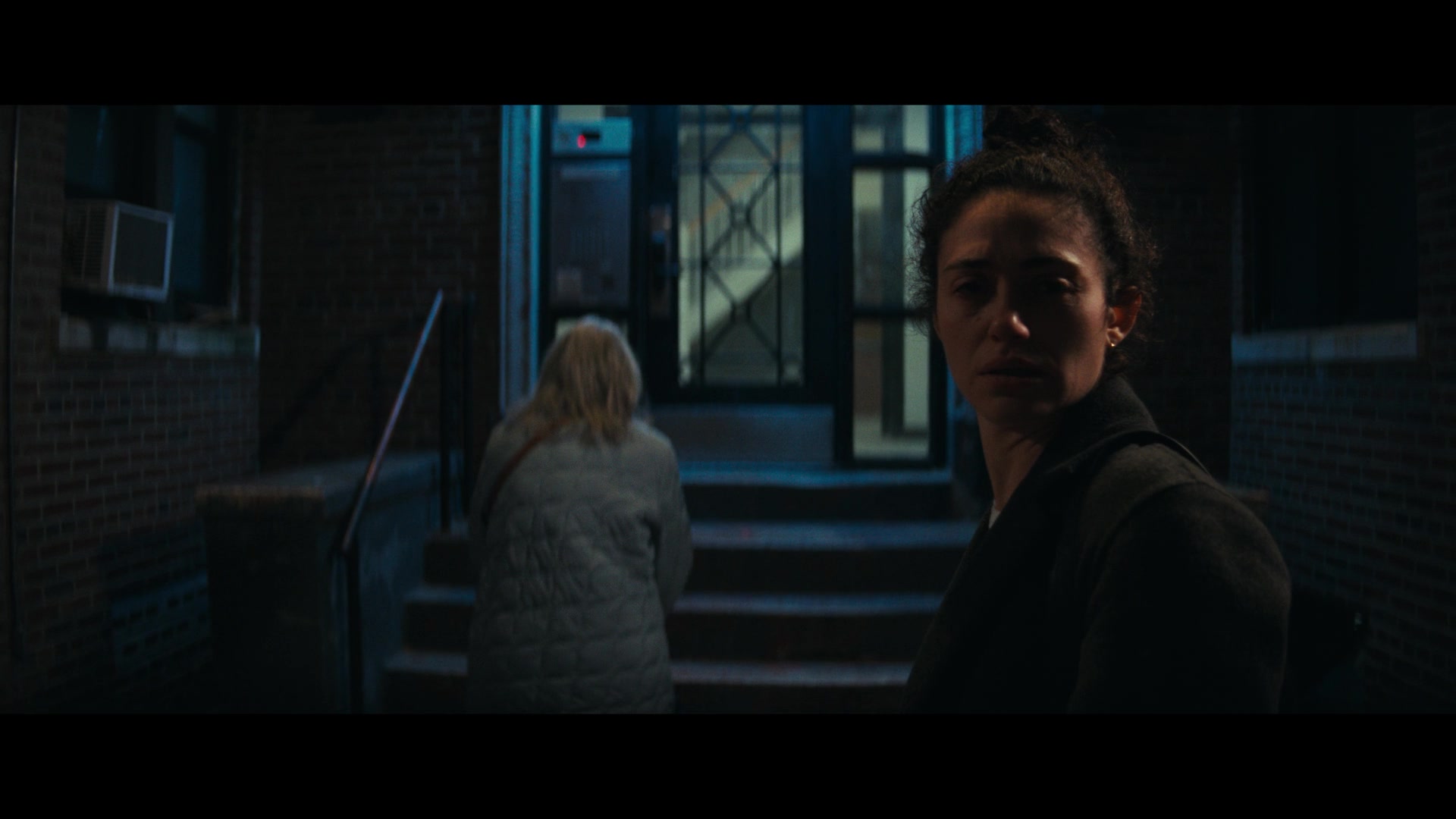 Furious_S01E05_Pick_a_Sticker_1080p_ERW_000909.jpg