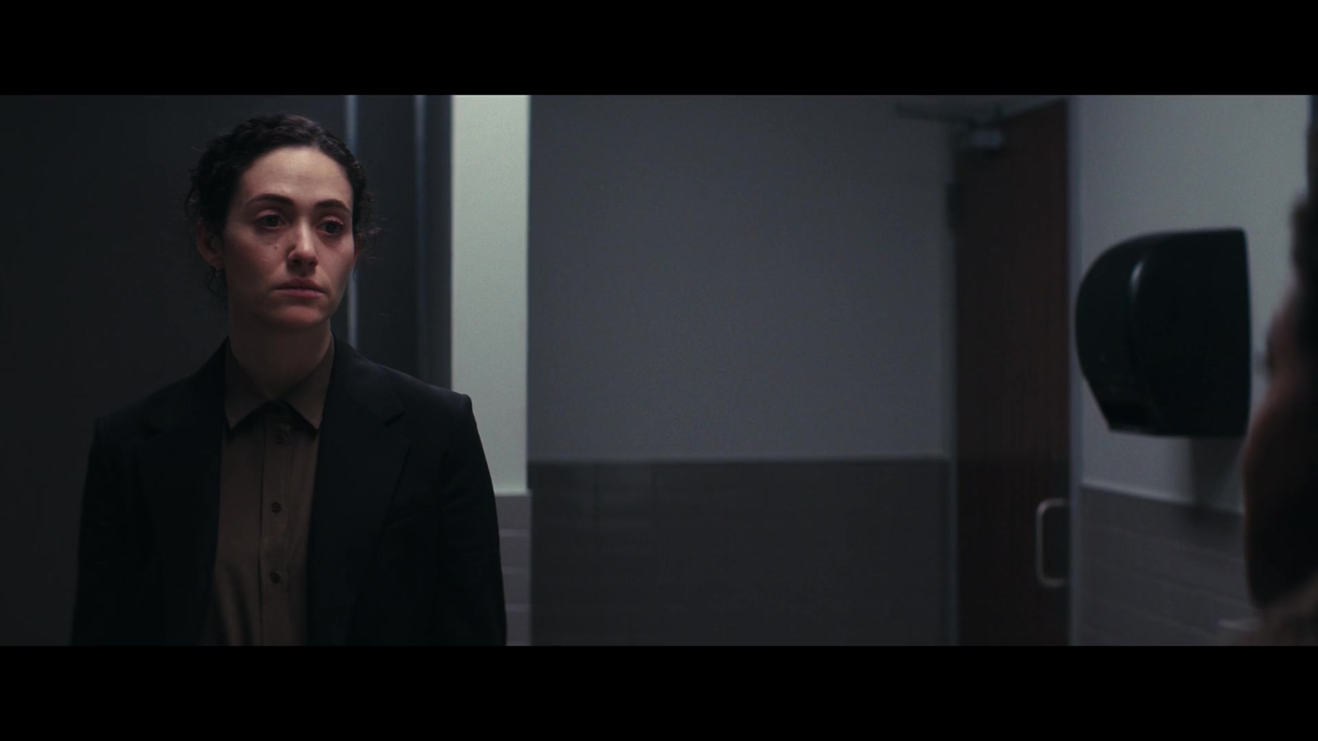 Furious_S01E05_Pick_a_Sticker_1080p_ERW_002704.jpg