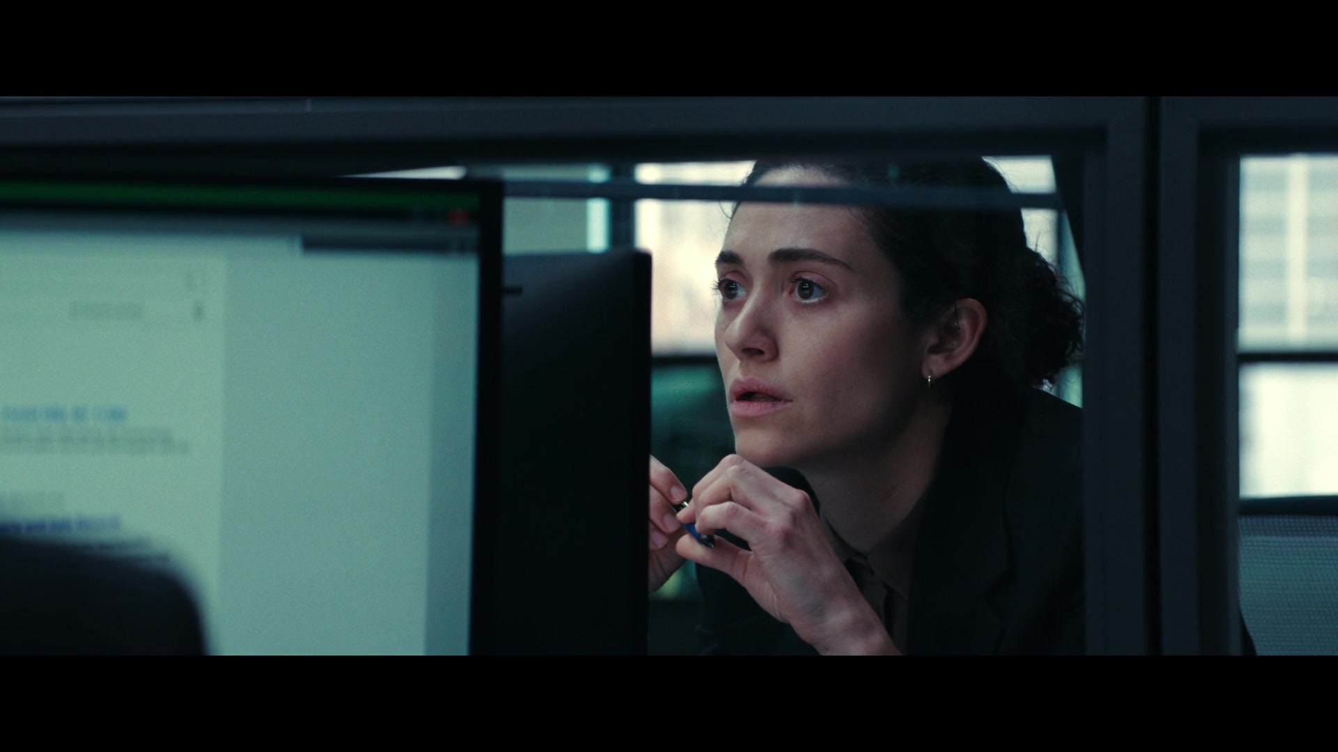 Furious_S01E05_Pick_a_Sticker_1080p_ERW_002744.jpg