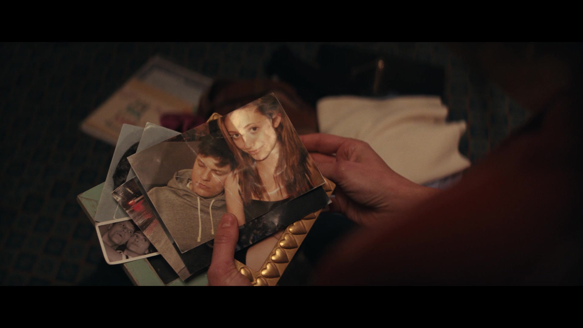 Furious_S01E05_Pick_a_Sticker_1080p_ERW_003989.jpg