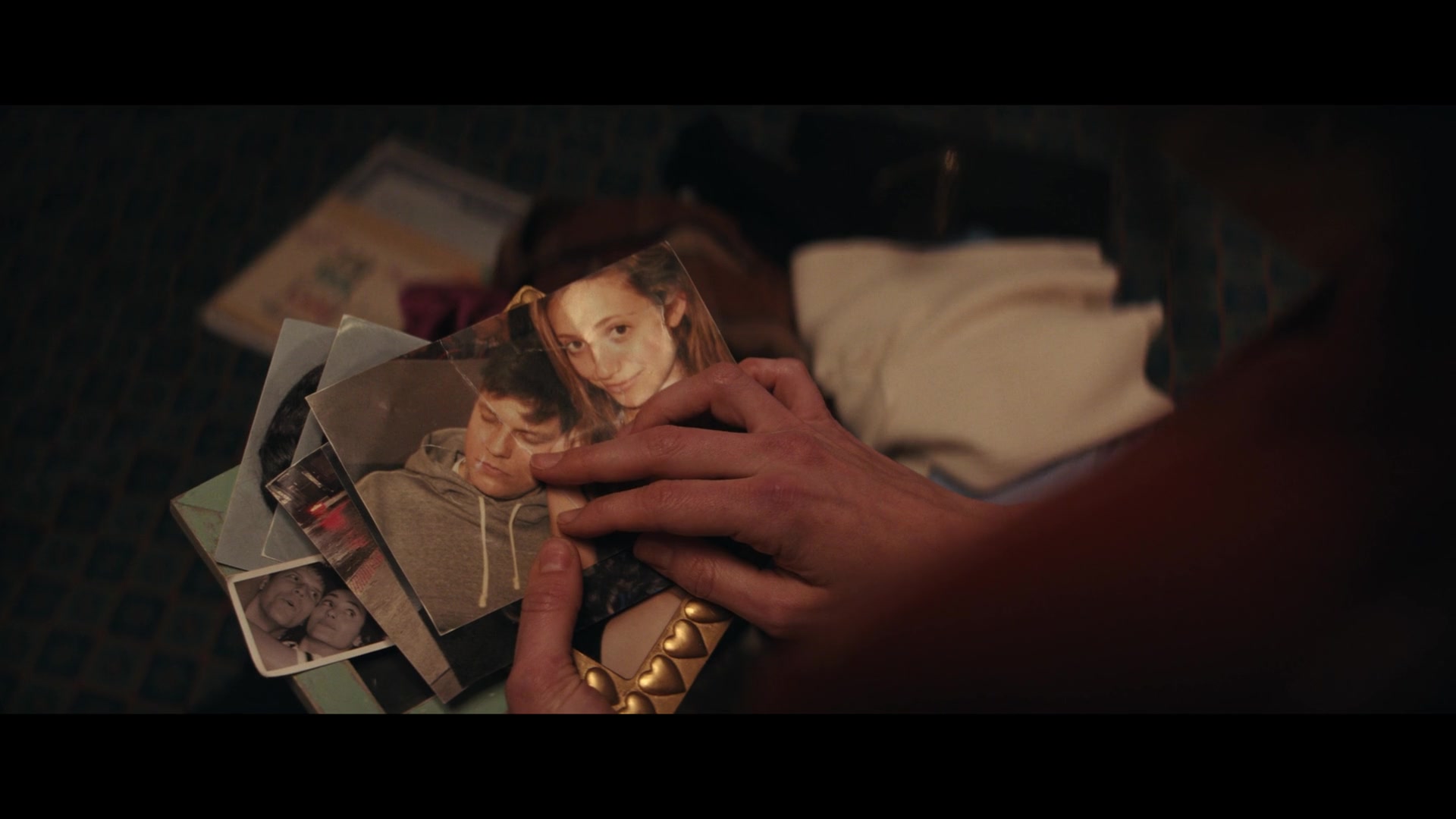 Furious_S01E05_Pick_a_Sticker_1080p_ERW_003999.jpg