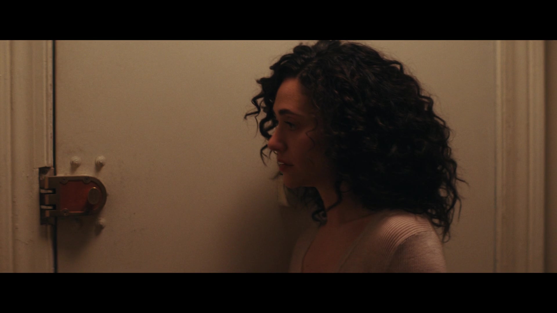 Furious_S01E05_Pick_a_Sticker_1080p_ERW_004069.jpg