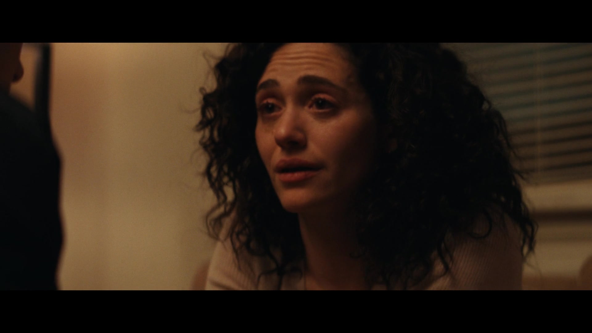 Furious_S01E05_Pick_a_Sticker_1080p_ERW_004703.jpg