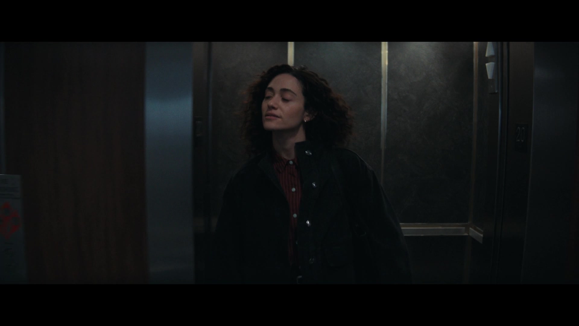 Furious_S01E05_Pick_a_Sticker_1080p_ERW_006633.jpg