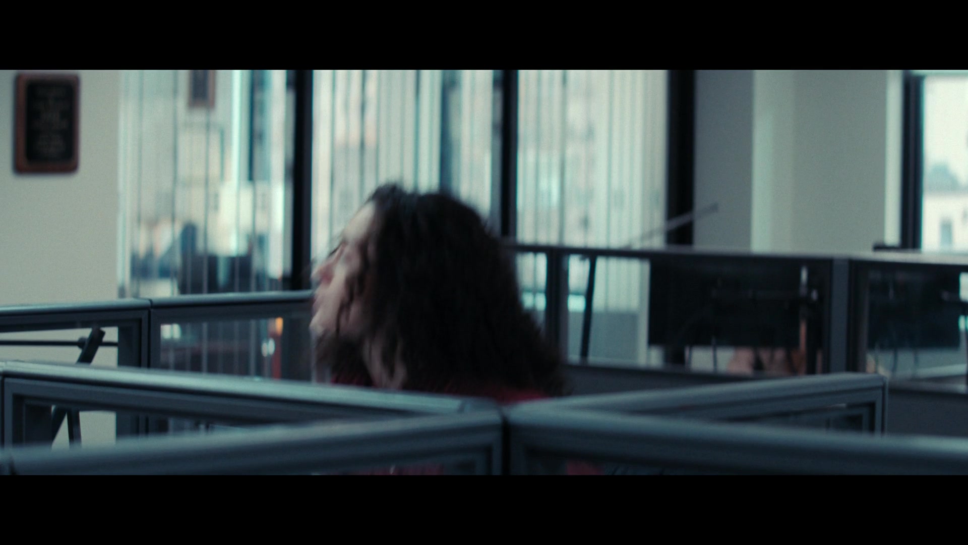 Furious_S01E05_Pick_a_Sticker_1080p_ERW_006992.jpg