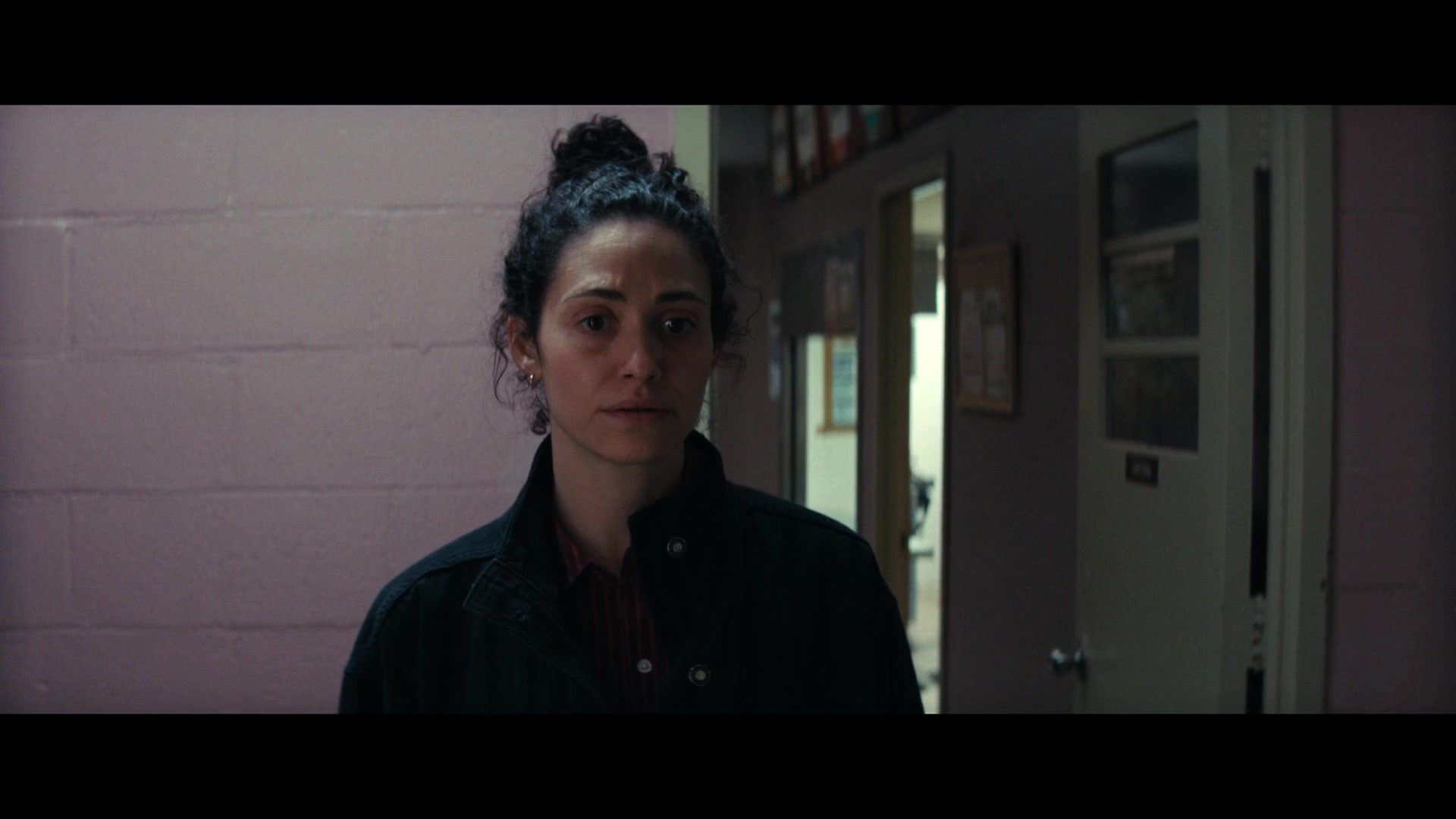 Furious_S01E06_They_Make_a_Noise_Like_Feathers_1080p_ERW_001863.jpg Furious_S01E06_They_Make_a_Noise_Like_Feathers_1080p_ERW_001863.jpg