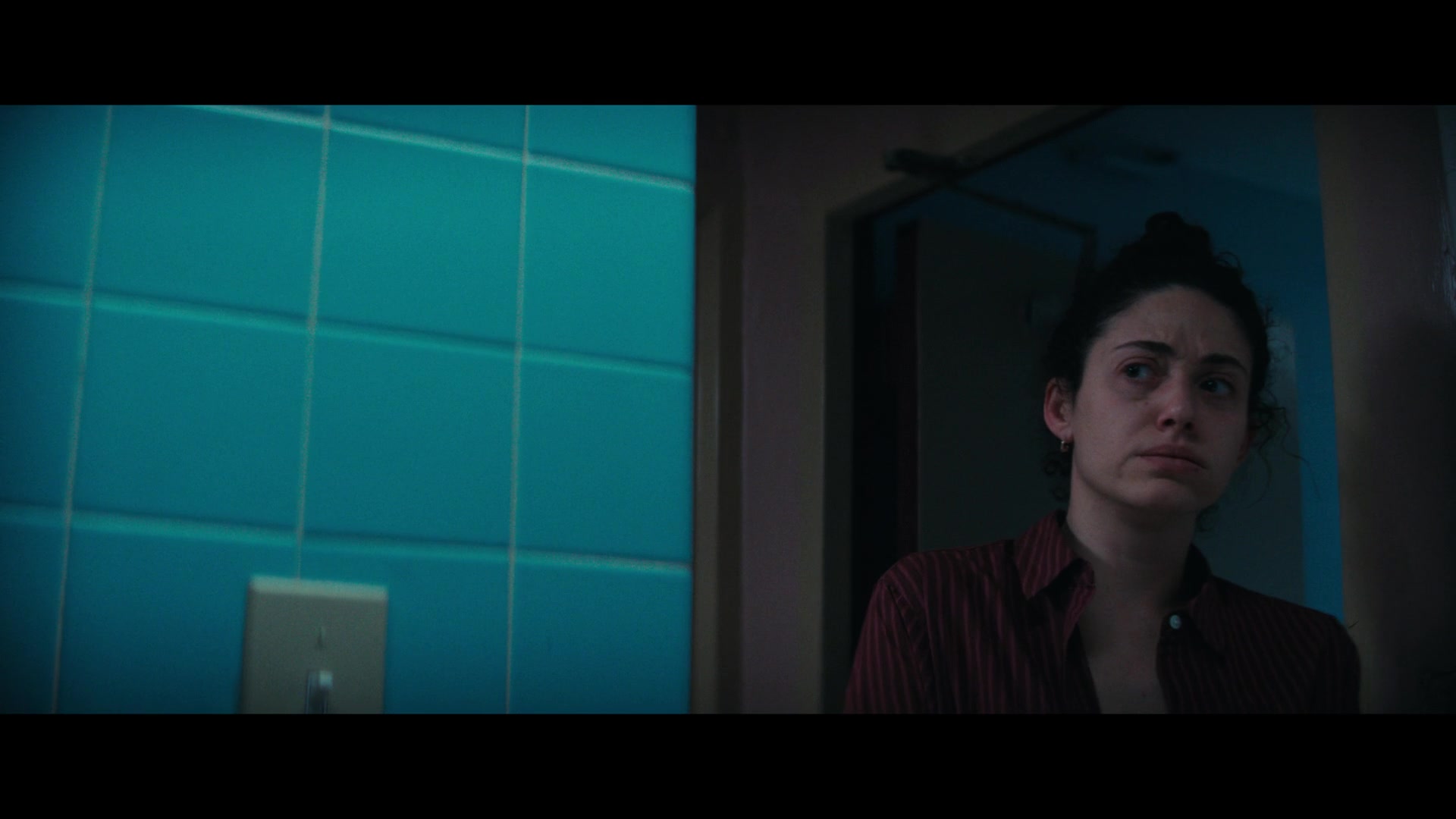 Furious_S01E06_They_Make_a_Noise_Like_Feathers_1080p_ERW_003454.jpg