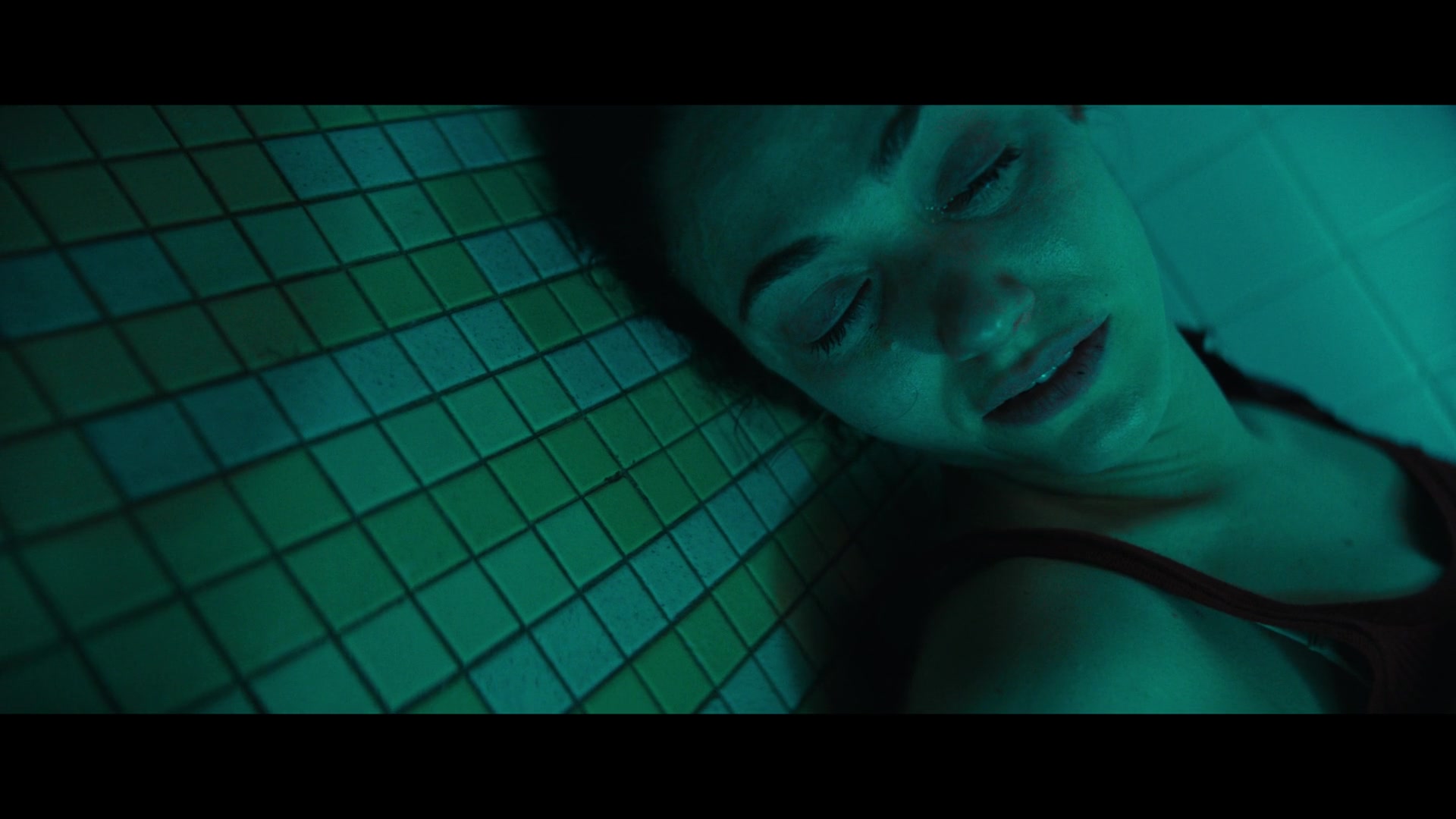 Furious_S01E06_They_Make_a_Noise_Like_Feathers_1080p_ERW_005695.jpg Furious_S01E06_They_Make_a_Noise_Like_Feathers_1080p_ERW_005695.jpg