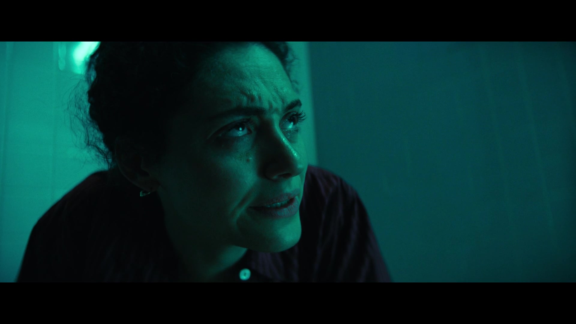Furious_S01E06_They_Make_a_Noise_Like_Feathers_1080p_ERW_006014.jpg