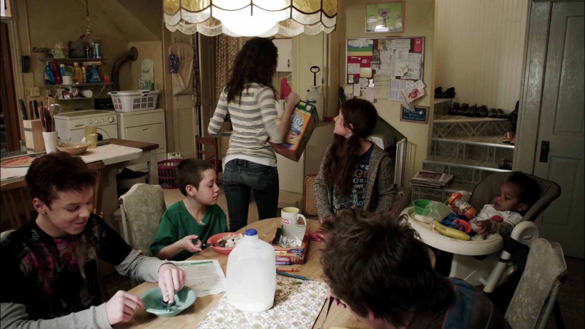 Shameless_US_S01E01_1080p_ERW_000545.jpg