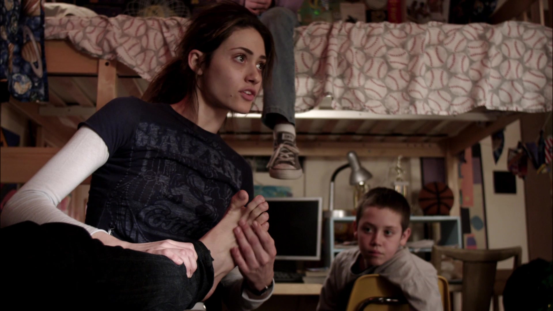 Shameless_US_S01E01_1080p_ERW_003851.jpg