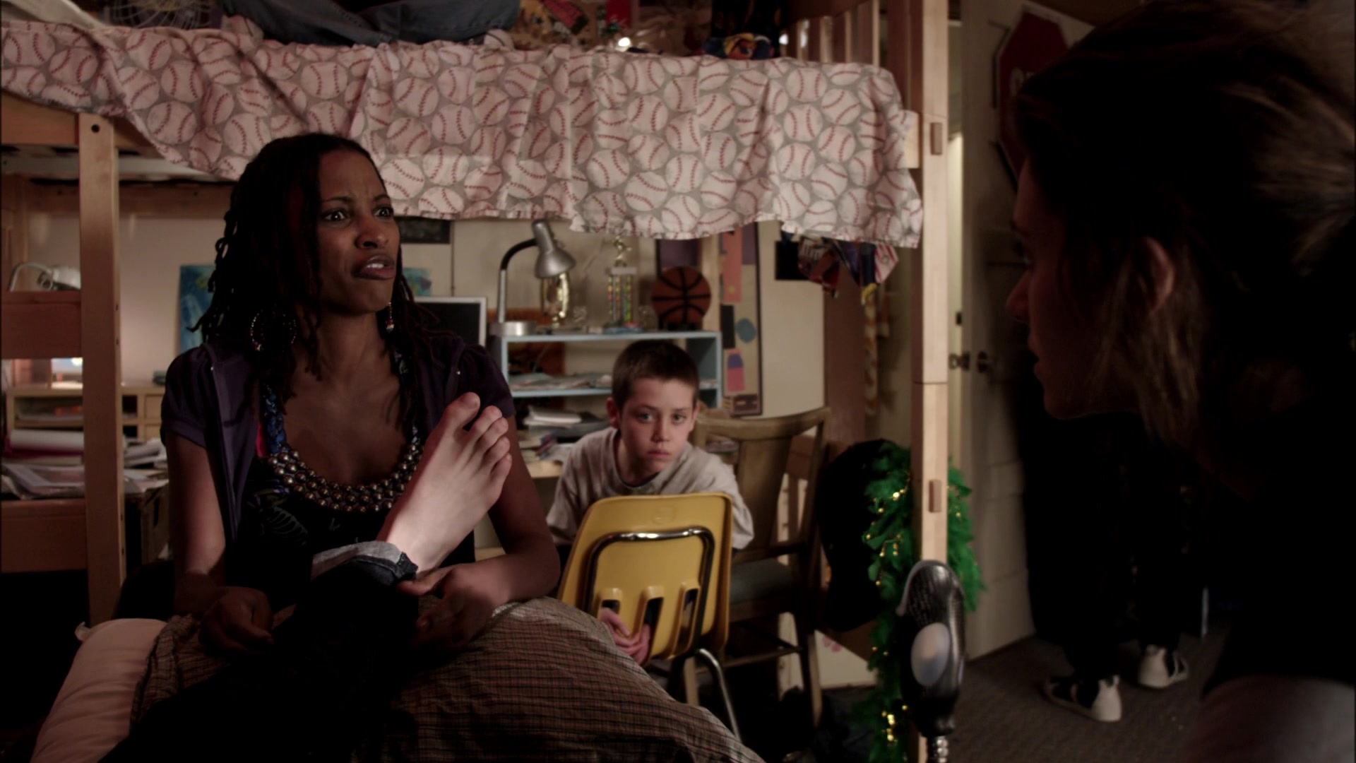 Shameless_US_S01E01_1080p_ERW_003925.jpg