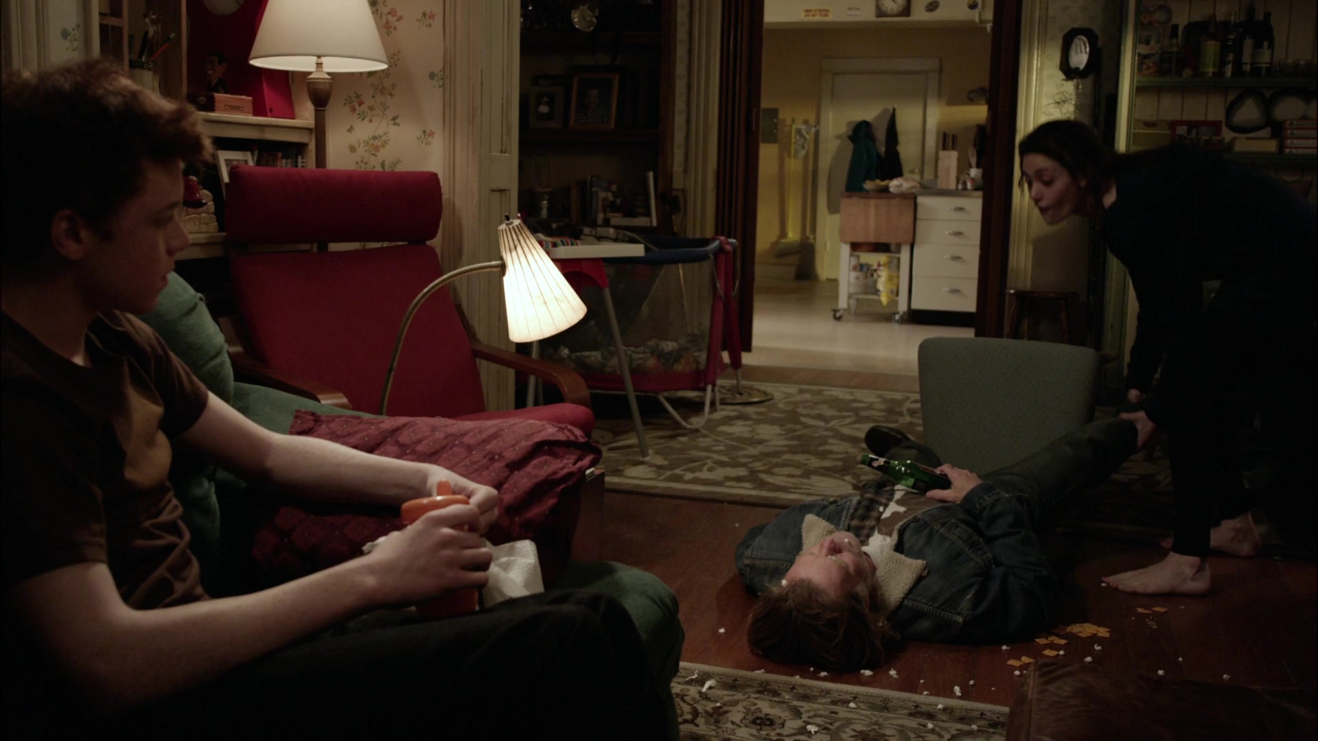 Shameless_US_S01E01_1080p_ERW_004733.jpg