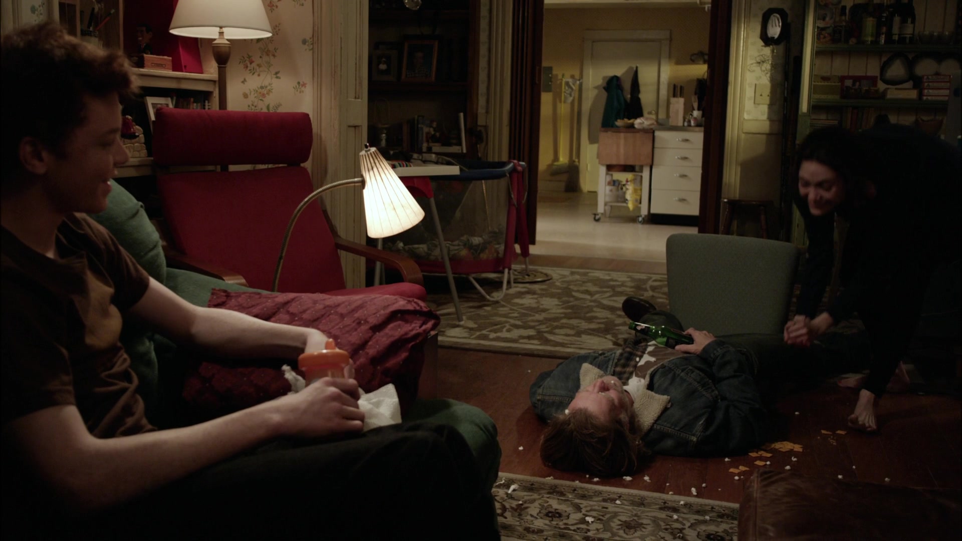Shameless_US_S01E01_1080p_ERW_004745.jpg