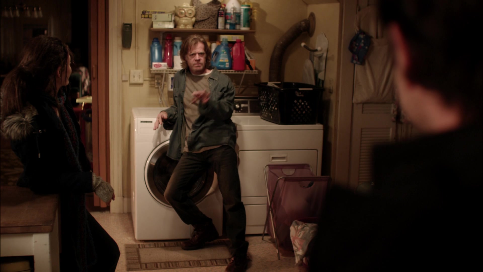 Shameless_US_S01E01_1080p_ERW_006720.jpg