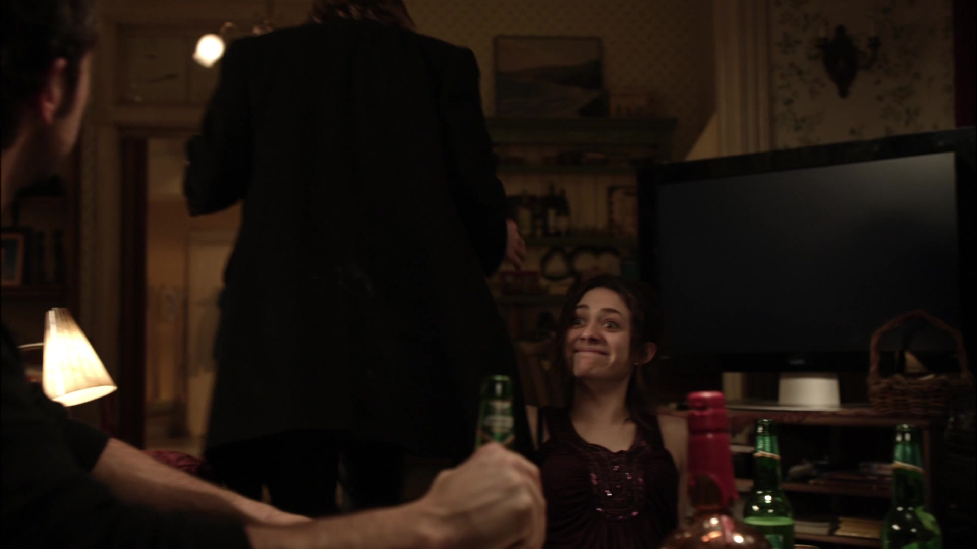 Shameless_US_S01E01_1080p_ERW_006993.jpg